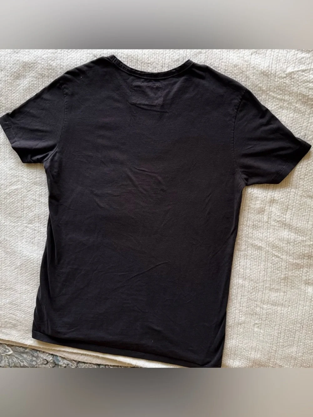 TRUE RELIGION Grey Blue Short Sleeve Tee w Green Camo Logo Mens T-shirt